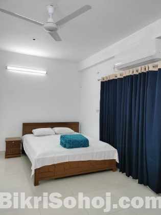 Furnished 3-Bed Flat for Stay in Bashundhara R/A